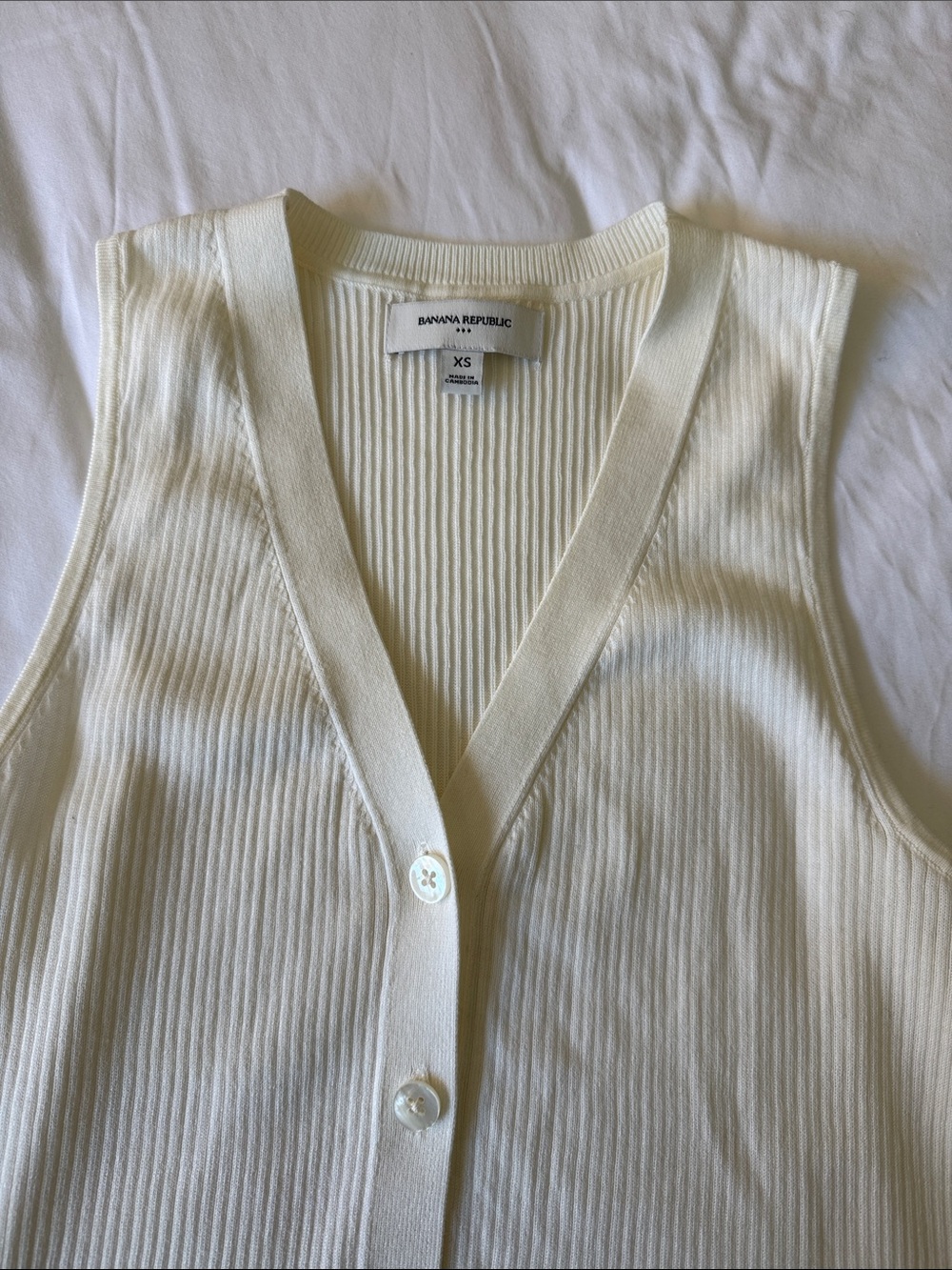Banana Republic Racer-Back Sweater Vest - Picture 2 of 6